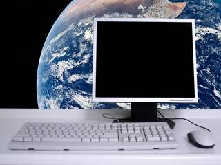 Desktop-pc pc computer toetsenbord muis pc-markt