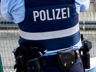 Zes Duitse neonazi's mishandeld door gemaskerde personen in Dresden