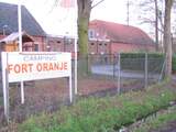 Gestolen auto in beslag genomen op camping Fort Oranje