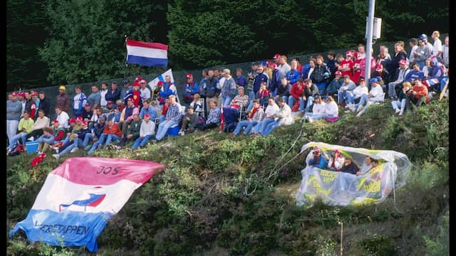 Fans van Jos Verstappen in de jaren negentig op Spa