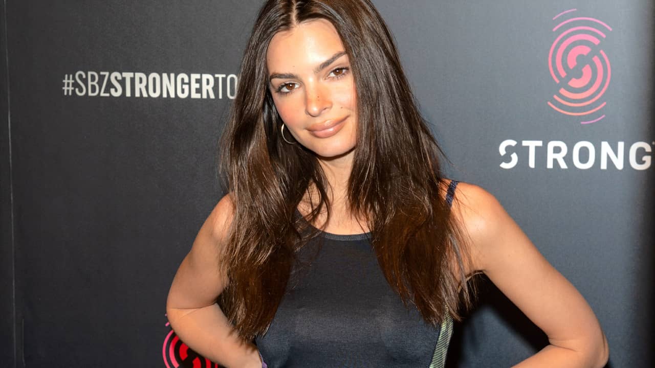 Model Emily Ratajkowski gave birth to first child |  NOW