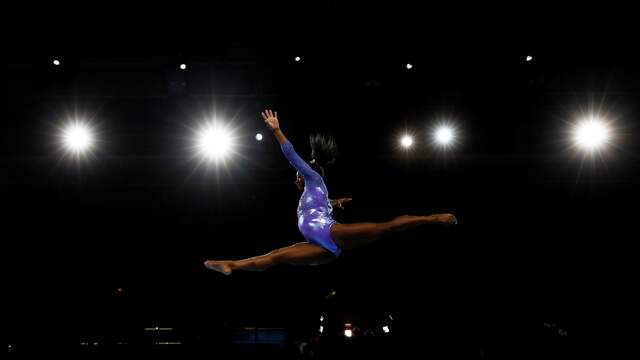 Biles succesvolste turner ooit dankzij wereldtitels op ...