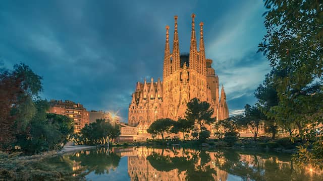 Puzzel: Zet jij de Sagrada Familia in elkaar?