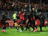 Almere City houdt Eredivisie-droom via verlenging in leven tegen FC Eindhoven
