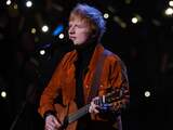 Gitaar van Ed Sheeran levert ruim 52.000 pond voor goed doel op