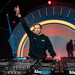 Prins Floris tekent contract bij platenlabel Spinnin’ Records