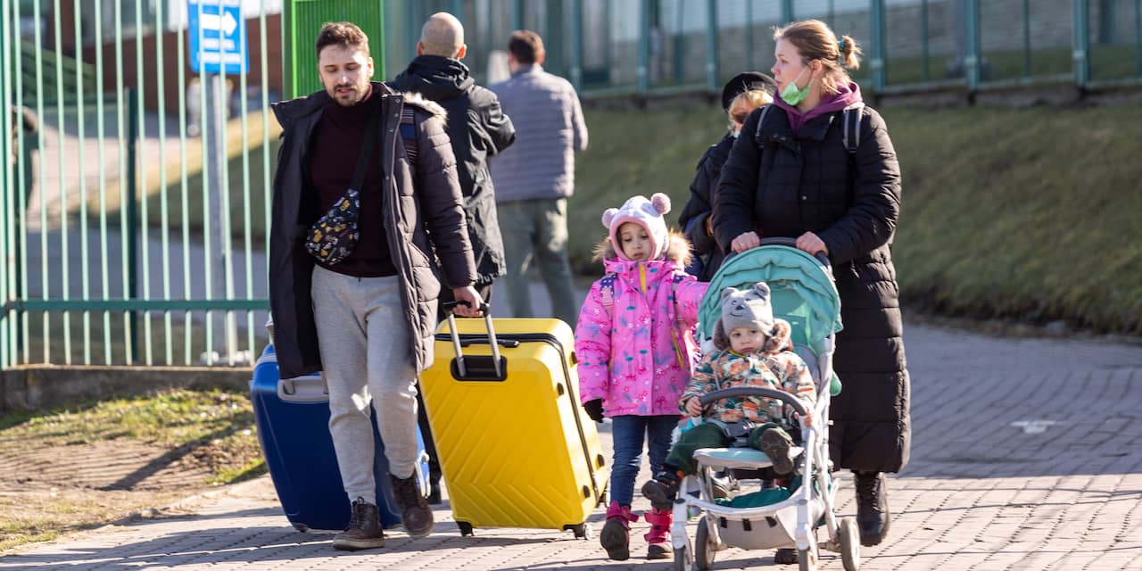 Nederlandse gemeenten vangen eerste Oekraïense vluchtelingen op