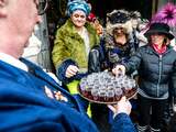 Lampegat de gekste wordt Lampegat op zunne kop, carnavalsfederatie poetst de huisstijl op