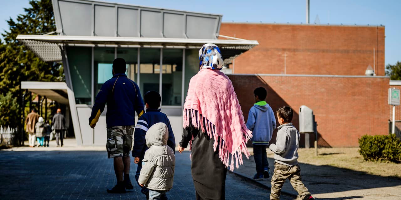 Kinderen van vluchtelingen Amsterdam binnenkort naar school