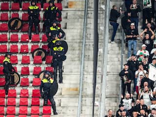 AZ moet alsnog UEFA-boete betalen voor rellen rond duel met Legia Warschau