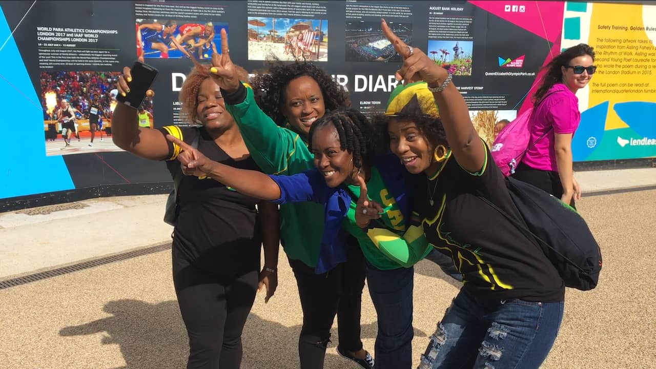 Beeld uit video: Jamaicanen nemen met glimlach afscheid van legende Usain Bolt