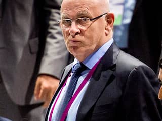 KNVB-voorzitter vindt herverkiezing Blatter 'verschrikkelijk'