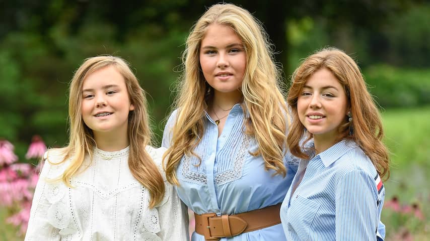 Zichzelf Verwachten Artefact Koninklijk Huis deelt nieuwe foto's van prinsessen Amalia, Alexia en Ariane  | Achterklap | NU.nl