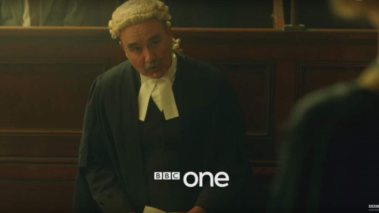 Beeld uit video: Bekijk hier de trailer van The Witness for The Prosecution