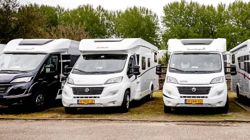 parallel Array lila Een (tweedehands) camper kopen om te verhuren loont | Onderweg | NU.nl