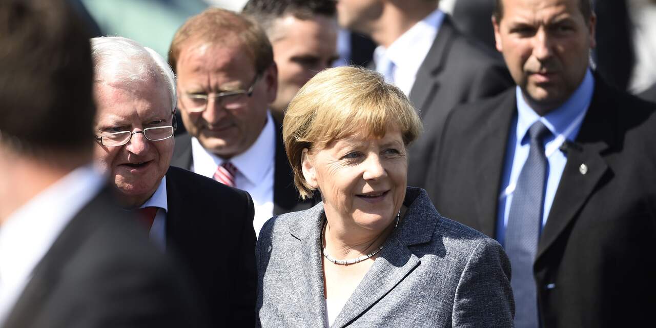 Merkel belooft hulp aan vluchtelingen in Duitsland 'waar nodig is'
