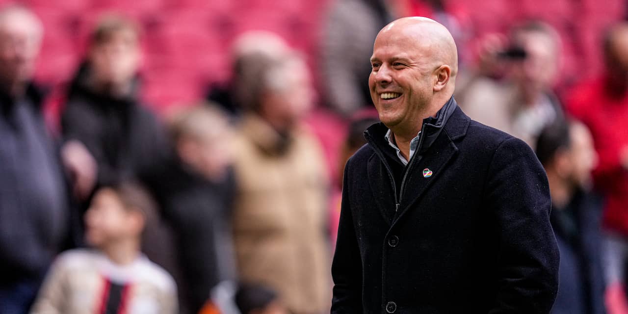 Ook na droomweek laat Feyenoord-trainer Slot de bravoure graag over aan Ajax