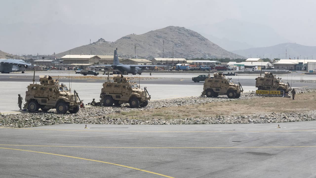 Four US Marines killed in attack at Kabul . airport ...