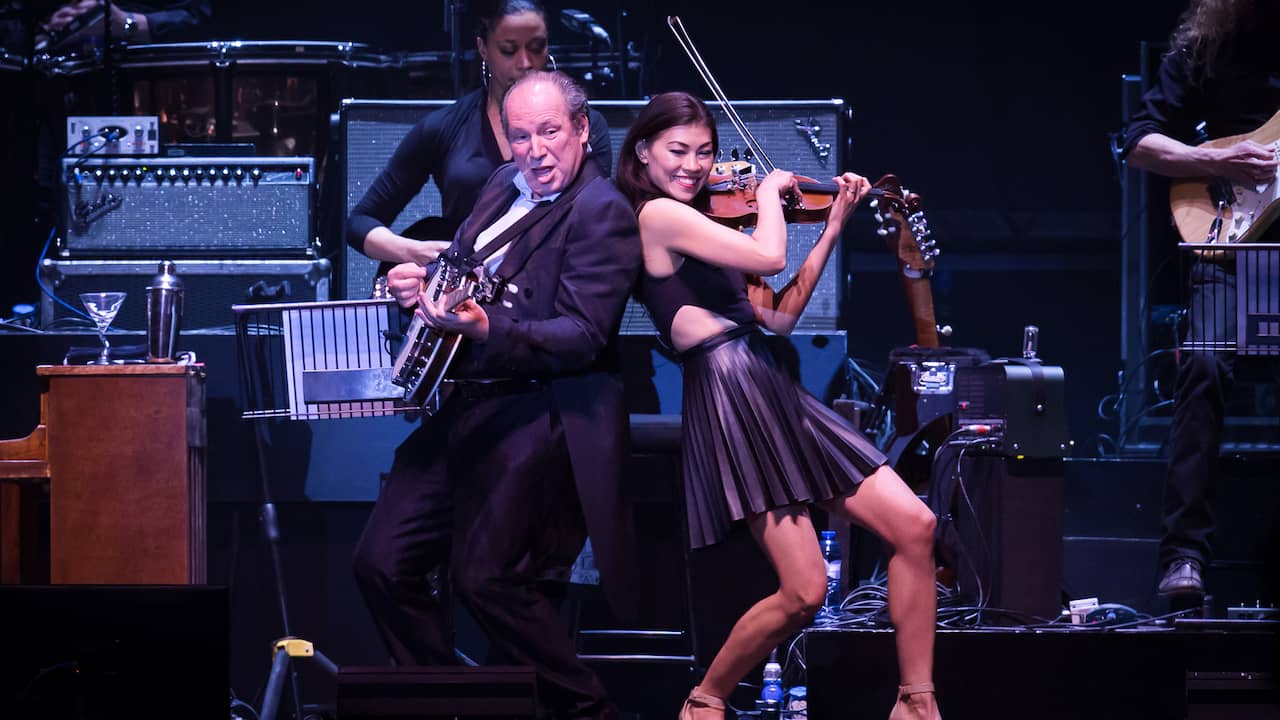 Оркестр ханса циммера. Ханс циммер 2022. Ханс циммер концерт. Ханс циммер концерт. Оркестр ханса циммера.