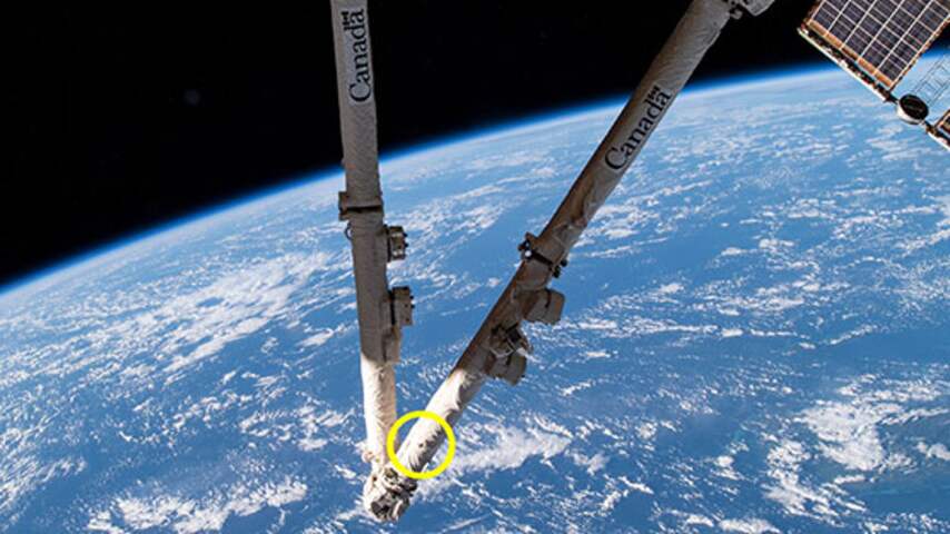 Canadarm2