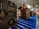 Crisis en personeelstekorten maken werkgevers gul met kerstpakketten