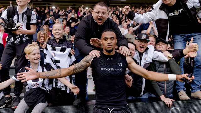 Dolle vreugde bij Heracles Almelo.