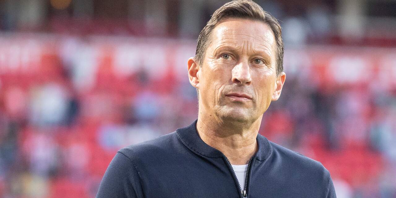 Trainer Schmidt vertrekt aan het einde van het seizoen na twee jaar bij PSV