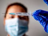 30.000 medewerkers acute zorg krijgen vaccin 'op korte termijn'