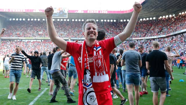 Wout Brama werd bij zijn terugkeer in Enschede direct kampioen van de Keuken Kampioen Divisie.