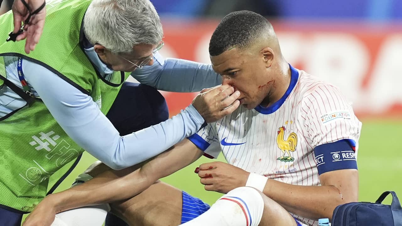 Mbappé ondergaat geen operatie en krijgt masker, EK-duel met Oranje onzeker