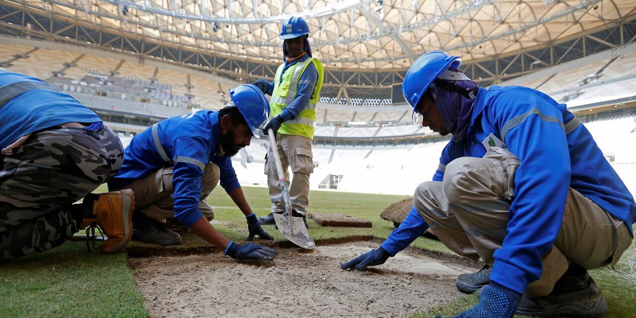 Amnesty wil dat FIFA 440 miljoen dollar betaalt aan arbeidsmigranten in Qatar