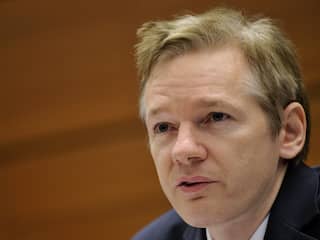 Ecuador vraagt Verenigd Koninkrijk om vrijgeleide voor Assange