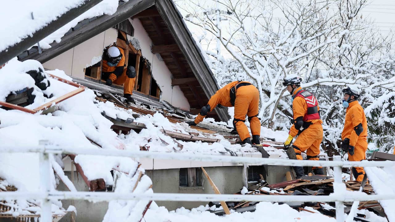 Più di trecento persone risultano disperse dopo il terremoto in Giappone |  al di fuori
