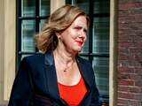 Minister Van Nieuwenhuizen biedt excuses aan voor fouten met stint