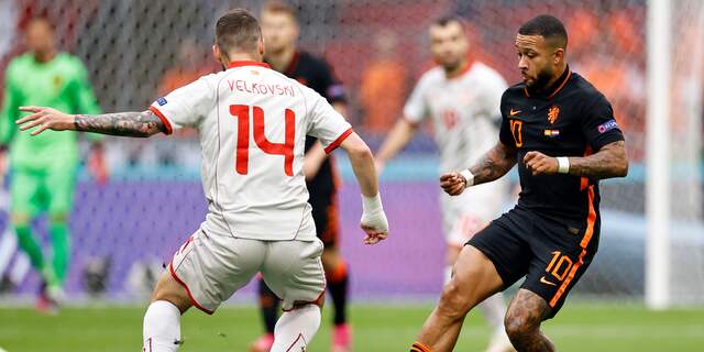 Oranje leidt dankzij Memphis tegen Noord-Macedonië | NU ...