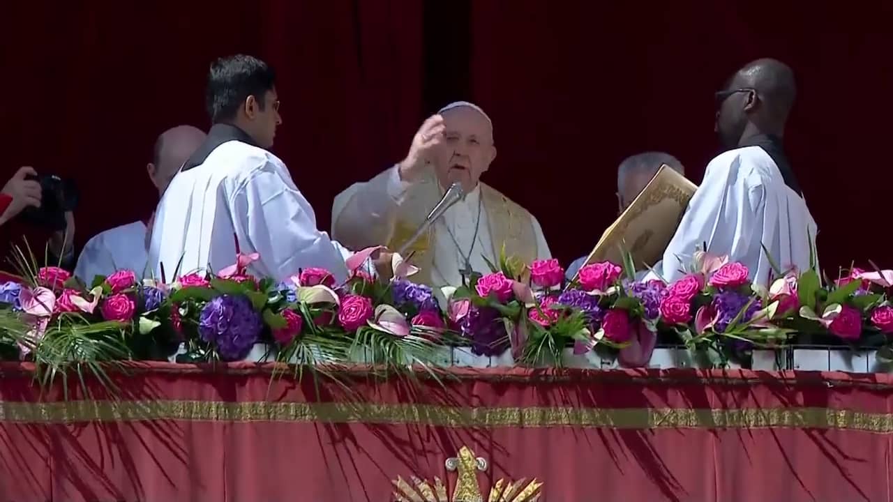 Beeld uit video: Paus roept op tot vrede in het door oorlog verscheurde Oekraïne