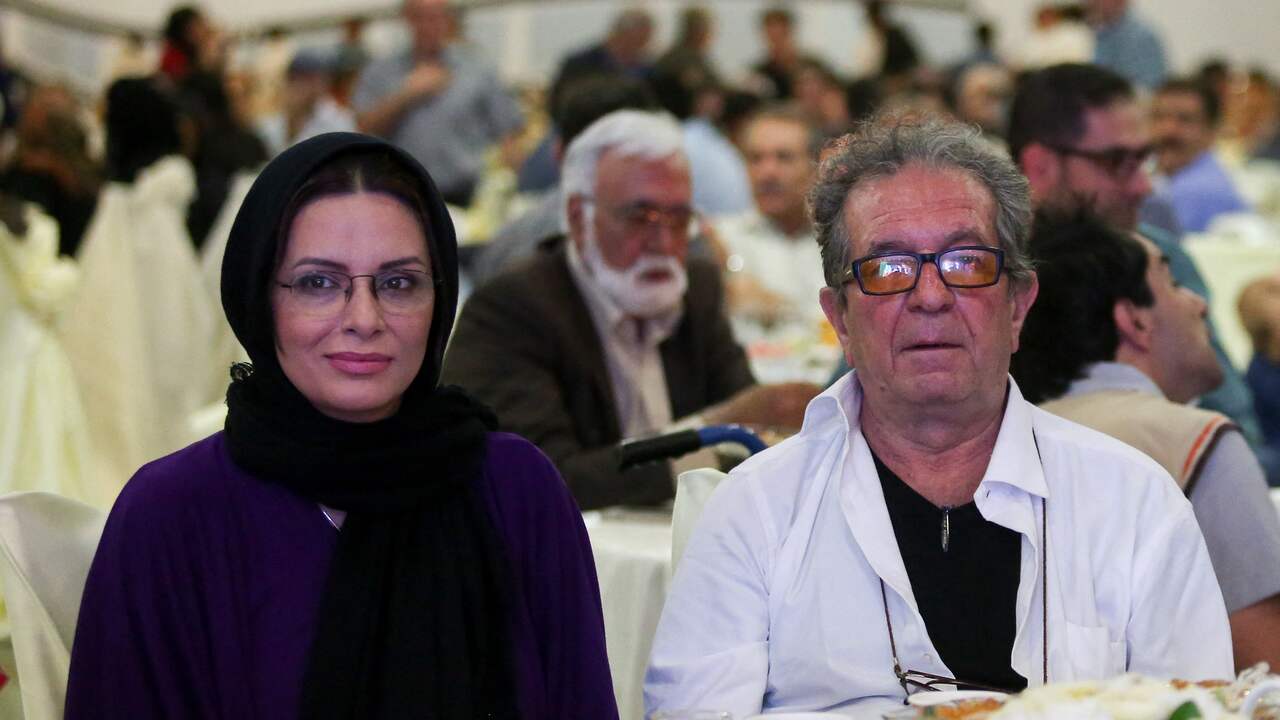 Renowned Iranian Director Dariush Mehrjui and Wife Brutally Murdered: Police Make Arrests