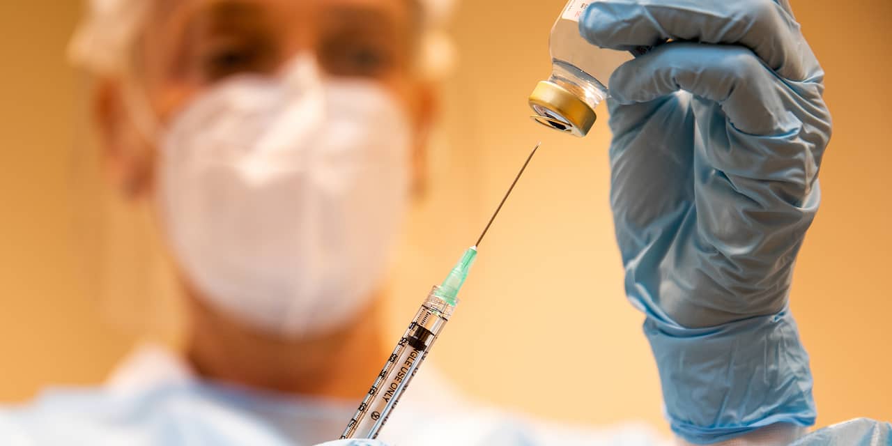 GGD's Utrecht en Rotterdam starten ook op 8 januari met vaccineren
