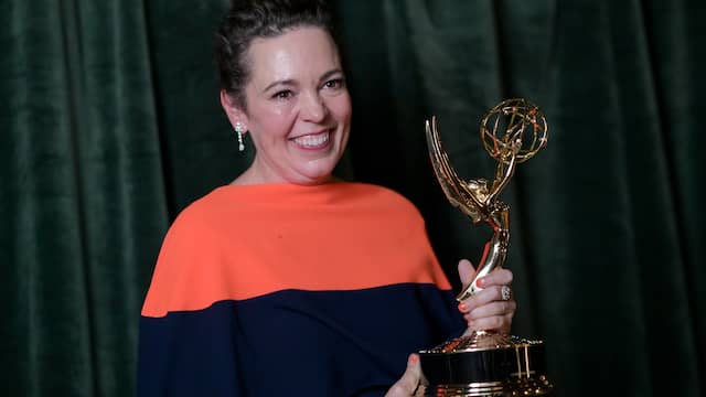 Olivia Colman won de Emmy Award voor haar vertolking van koningin Elizabeth.