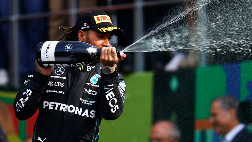 melk referentie Sporten Hamilton uitgefloten in Mexico: 'Dit voelt een beetje ongemakkelijk' | GP  Azerbeidzjan | NU.nl