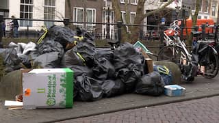 Vuilniszakken stapelen zich door staking op in Utrecht