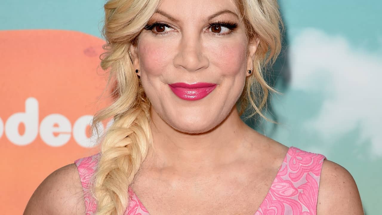 Tori Spelling Fakes