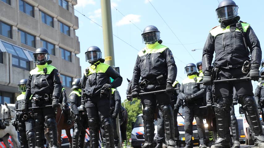 Nog drie arrestaties vanwege rellen na verboden demonstratie in Den Haag