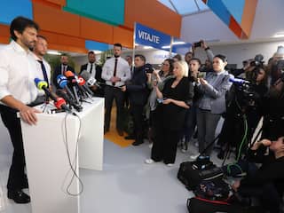 Slowaakse premier Fico niet meer in levensgevaar na aanslag, zegt vicepremier