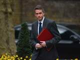 Theresa May ontslaat Britse minister van Defensie vanwege lek over Huawei