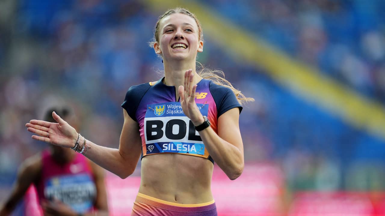 Femke Bol verbeterde het Nederlands record van Lieke Klaver op de 400 meter.