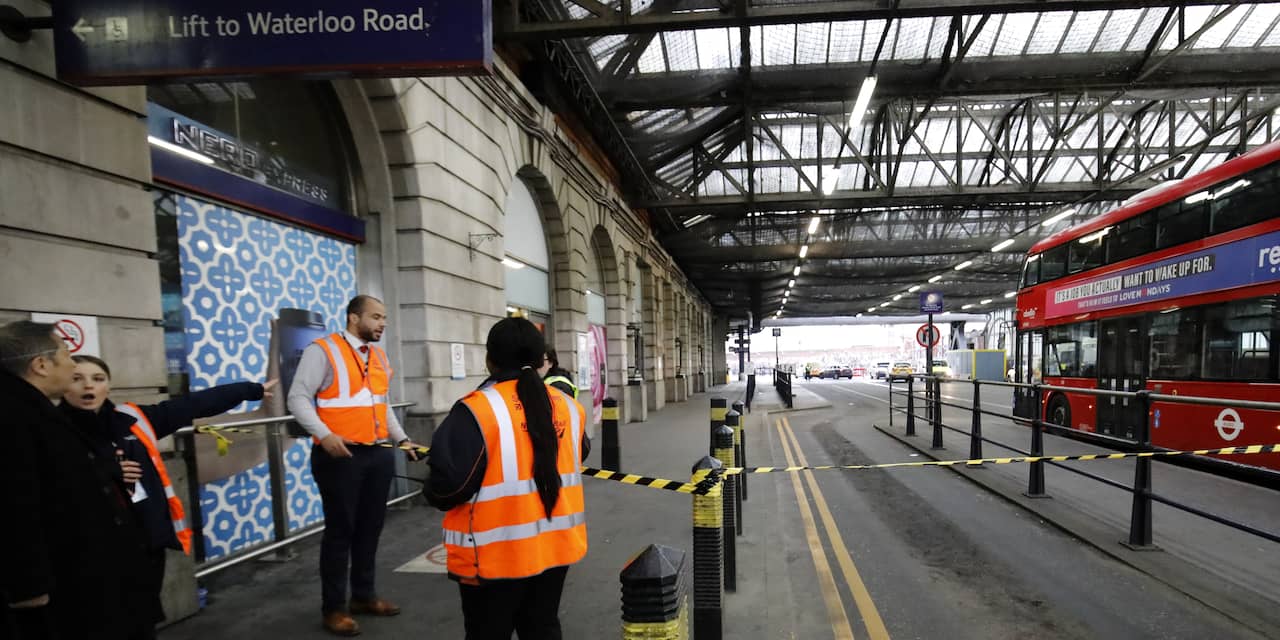 Bompakketjes gevonden bij twee luchthavens en op treinstation in Londen