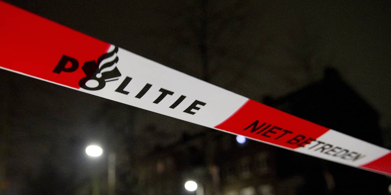 Onderzoek in Utrecht Lunetten: agenten in kogelwerende vesten en scooter in beslag genomen