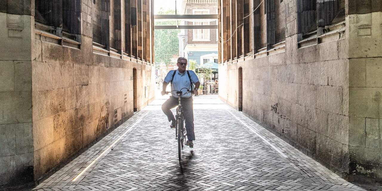 Burgemeester Jan van Zanen neemt met fietstocht afscheid van Utrecht