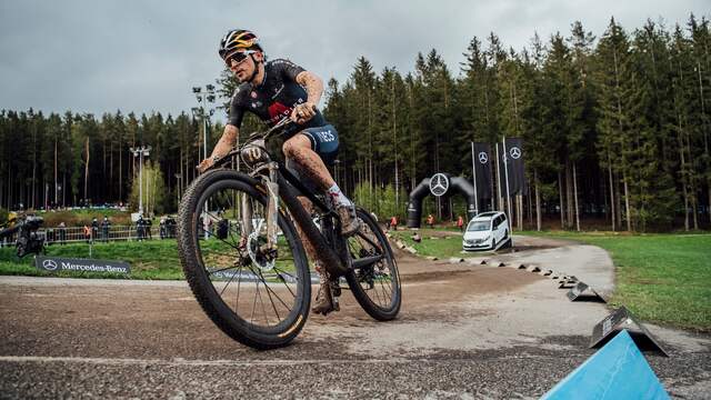 Tom Pidcock schreef historie in Nove Mesto.
